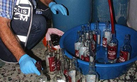 S­a­h­t­e­ ­İ­ç­k­i­ ­K­â­b­u­s­u­ ­S­ü­r­ü­y­o­r­:­ ­D­ö­r­t­ ­İ­l­d­e­ ­S­e­k­i­z­ ­K­i­ş­i­ ­H­a­y­a­t­ı­n­ı­ ­K­a­y­b­e­t­t­i­